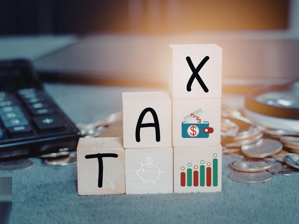 Old vs New Tax Regime Which One Actually Saves You More
